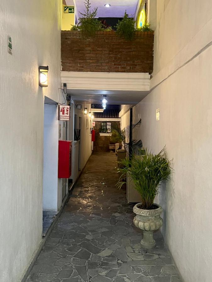 Hotel Don Bosco Zapopan Kültér fotó
