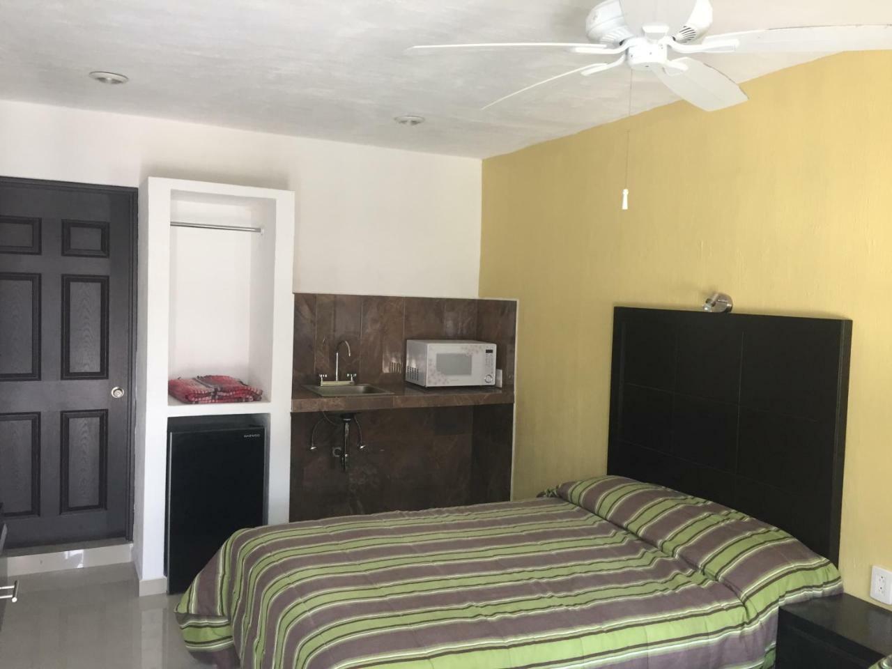 Hotel Don Bosco Zapopan Kültér fotó
